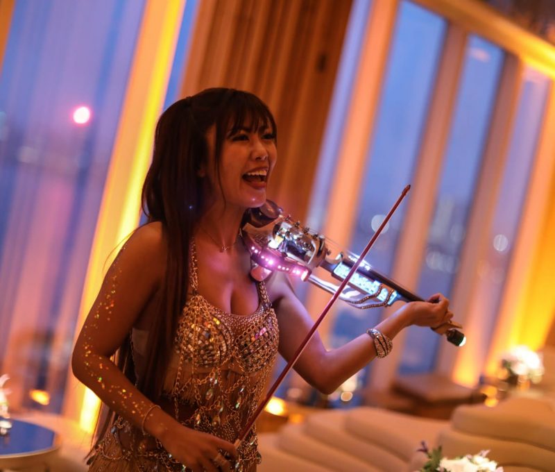 Electric Violinist for Hire