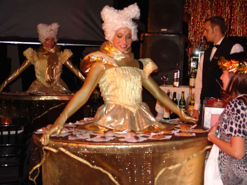 Strolling Table Servers for Hire